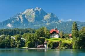 Švýcarské město Zug nabízí jak přírodu, tak mi historii
